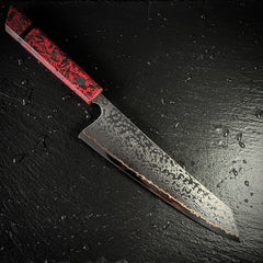 Profil complet du couteau kiritsuke japonais, lame en acier damassé 10Cr15CoMoV et manche en résine rouge